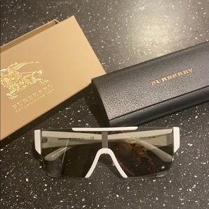 Burberry sunglasses